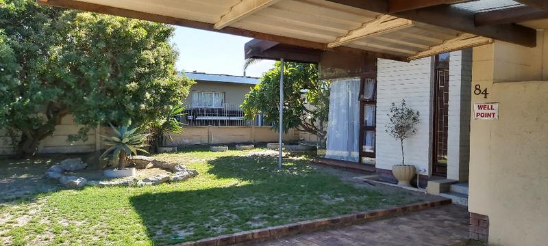 4 Bedroom Property for Sale in Churchill Estate Western Cape